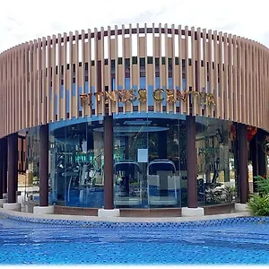 Apartment Ideal Budget And Cozy Private With Amazing Pool By Sym C738 *