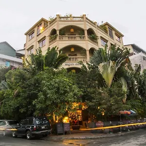 Hotel Anise And Restaurant 3*