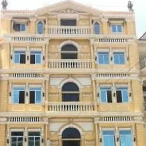 Pensionat Golden World 2*