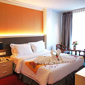فندق بوتيك بوسيتانو آند سكاي بار 3*