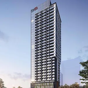 12 Perfect Heart Of City, Amazing Swimming Pool & Gyms! Phnom Penh
