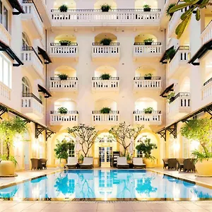 Mansions Serviced * Phnom Penh