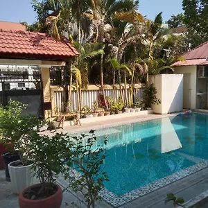 9 - In A 5mn Walk From The Royal Palace With Swimming Pool