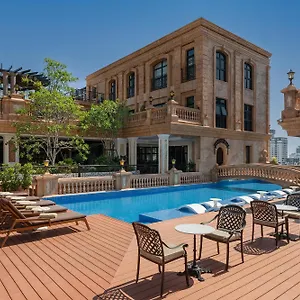 מלון Anik Palace