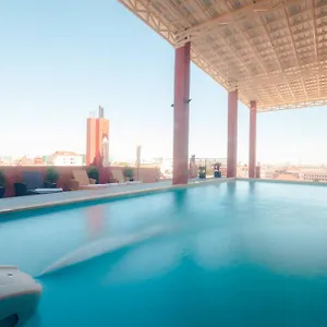 Seventh Heaven And High Bar Hotel 4*