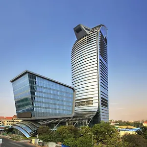 Rosewood 5* Phnom Penh