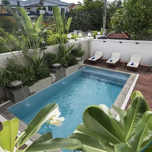 De L'homme Hotel Phnom Penh