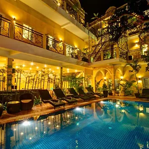 Borann Hotel 3*