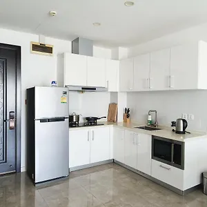 2br Casa Meridian Apartment