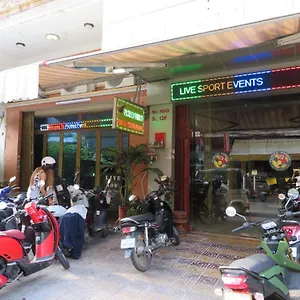 Guest house Pickled Parrot Pub Restaurant And
